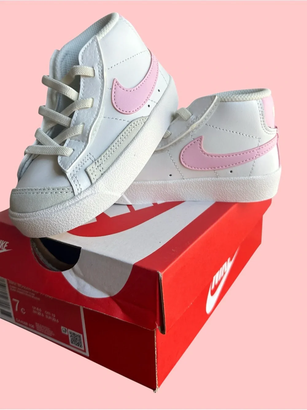 Nike Blazer Mid ‘77 Kids White High-Top Sneakers with Pink Swoosh (Size 7C)